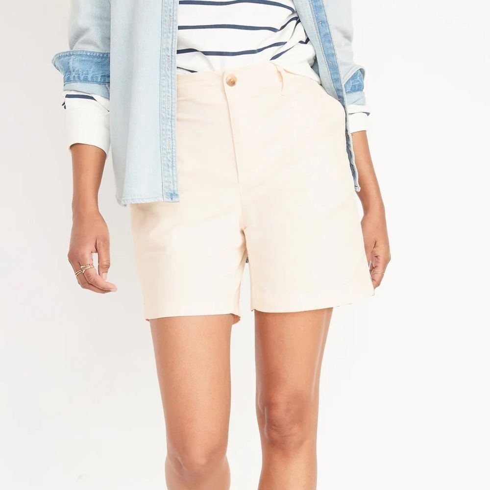 NWT! High-Waisted OGC Pull-On Chino Shorts for Women -- 5-inch inseam - Size XL🌊 - Picture 3 of 9